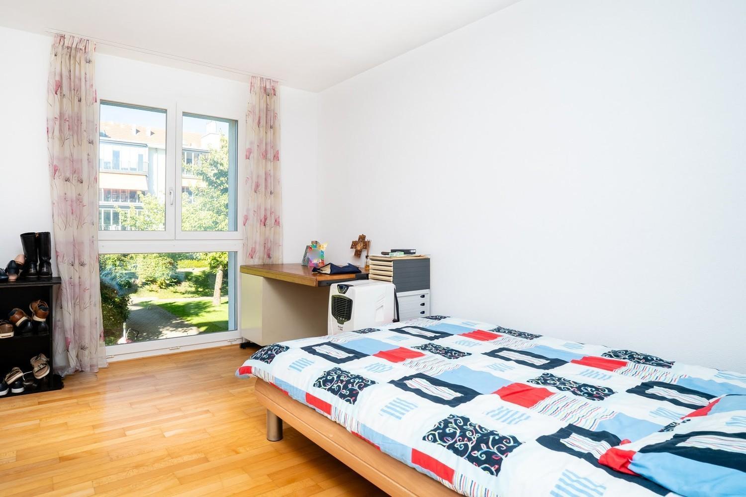 Homestay Vk - R - Zuerich Airport - Luxury - - Raetschengaessli -