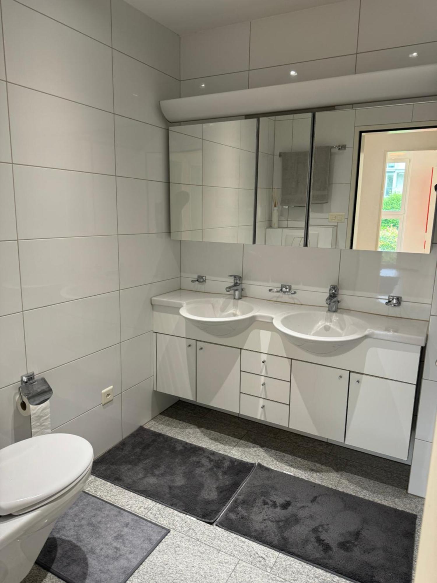 Vk - R - Zuerich Airport - Luxury - - Raetschengaessli - *
